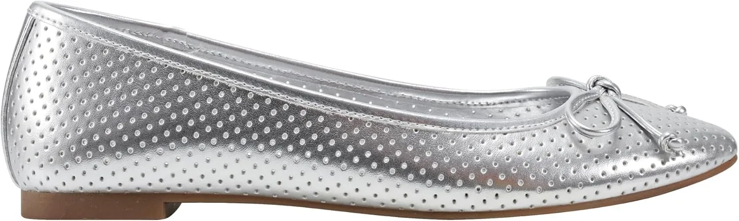 Bandolino Women's Paprika Ballet Flat