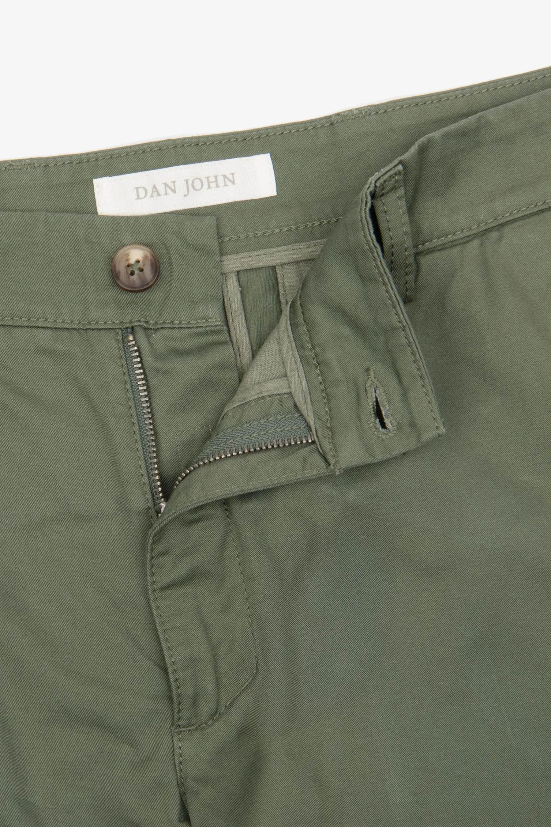 Bermuda gabardina verde