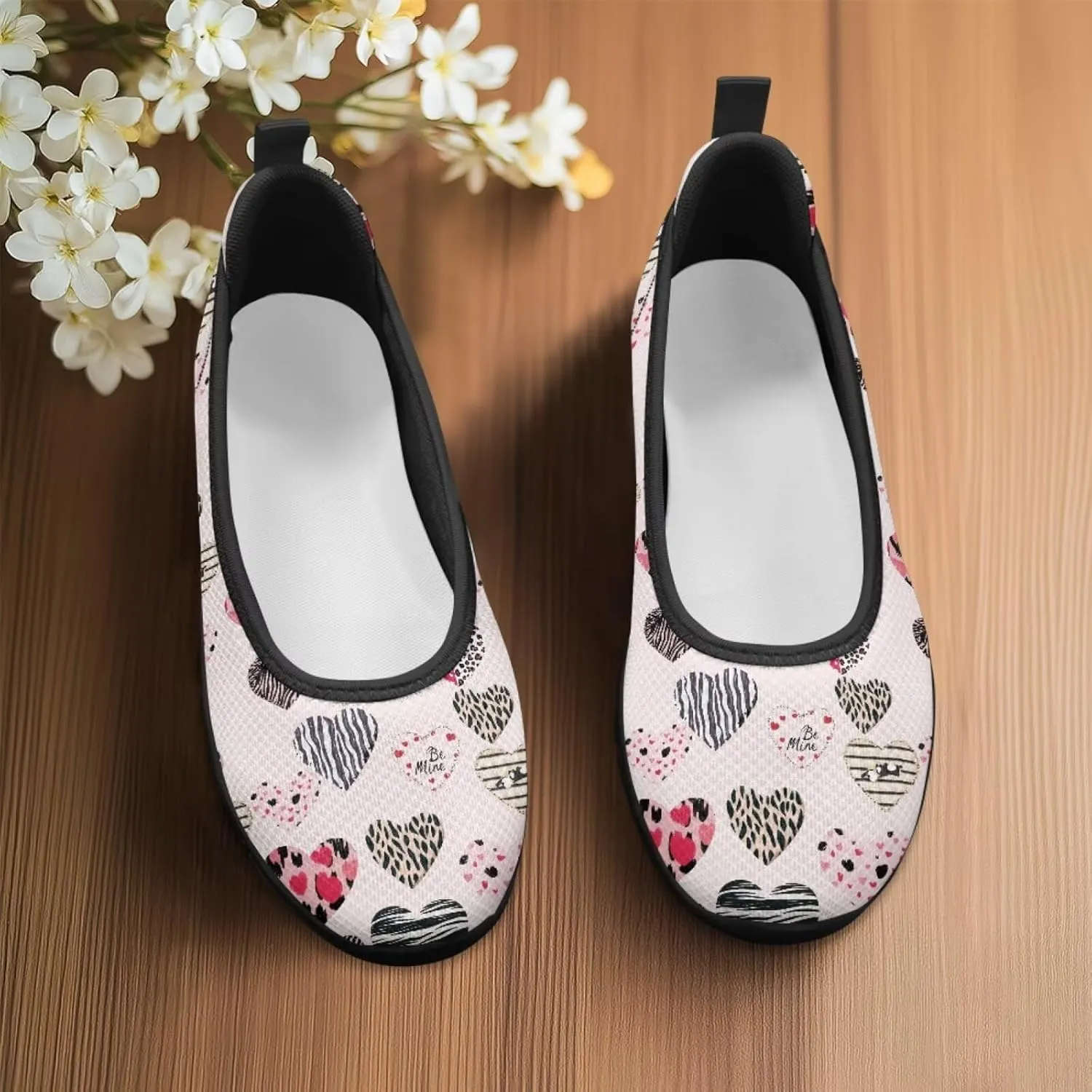 Binienty Casual Shoes for Women Mesh Kint Breathable Loafers Trendy Slip On Walking Sneakers Round Toe Flats for Travel