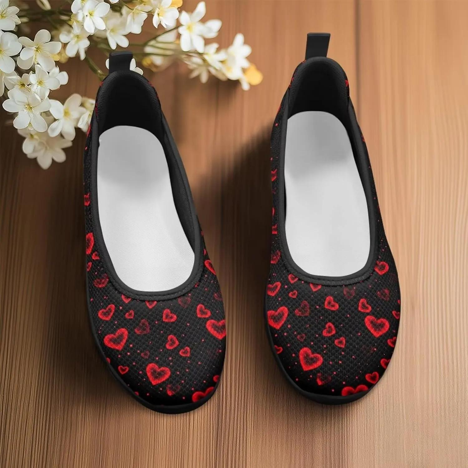 Binienty Casual Shoes for Women Mesh Kint Breathable Loafers Trendy Slip On Walking Sneakers Round Toe Flats for Travel