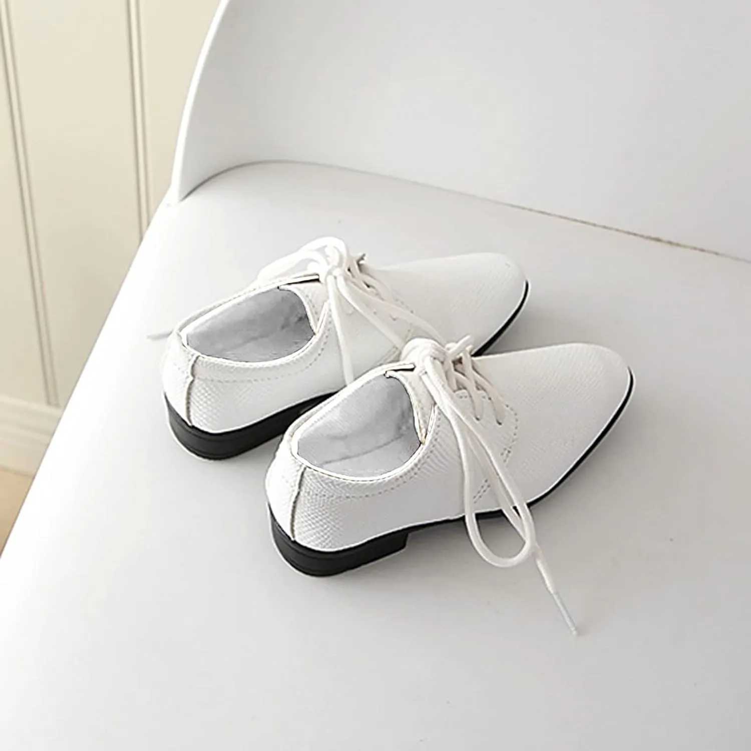 Boys Kids Latin Dance Shoes Lace-up Profession Ballroom Tango Performance Standard British Modern Dancing Shoes