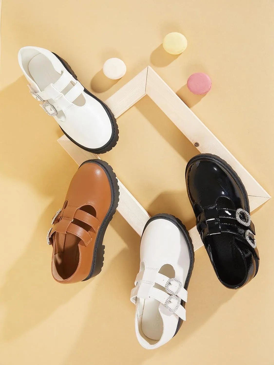Coutgo Girls Mary Jane Shoes Platform Rhinestone T-Strap Chunky Block Heel Leather School Uniform Shoes