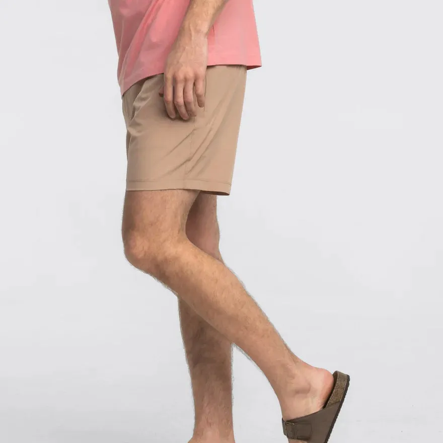 Everyday Hybrid Short (5.5") – Almond