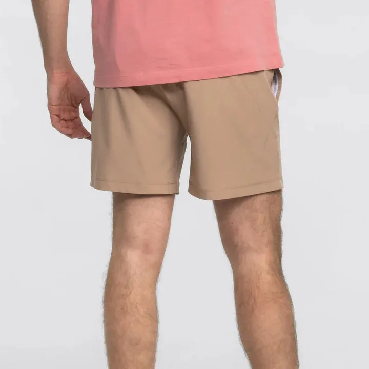 Everyday Hybrid Short (5.5") – Almond