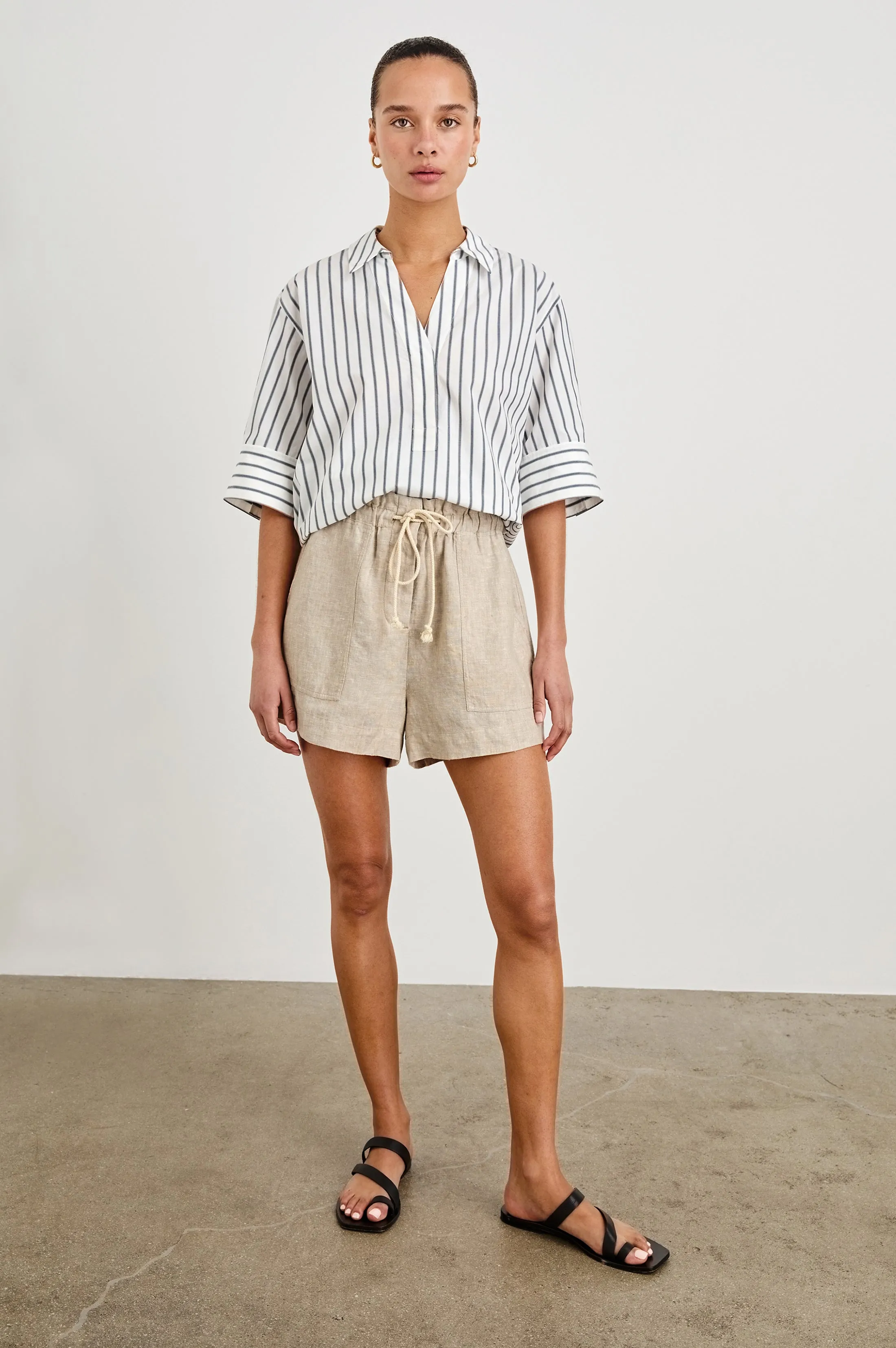 FOSTER SHORT - HEATHERED FLAX