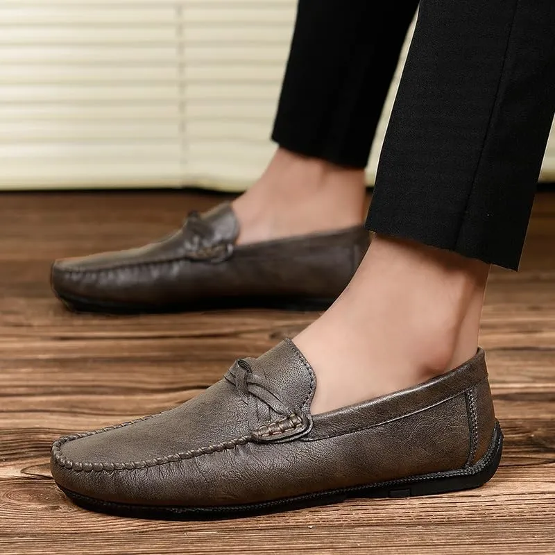 Men's Loafers Round Toe Vegan Leather Driving Loafers Flat Heel Lightweight Anti-Slip Prom Slip-on