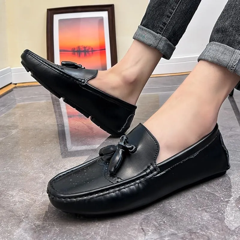 New Loafers for Men Round Toe Vegan Leather Brogue Embossed with Tassel Driving Loafers Anti-Slip Flexible Flat Heel Party Classic Slip On