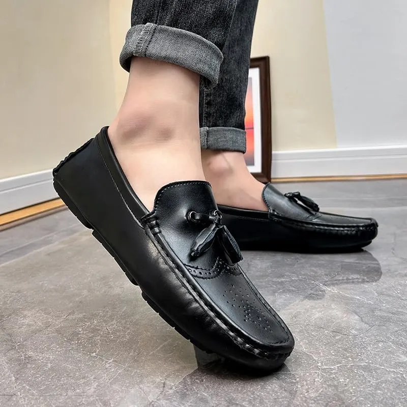 New Loafers for Men Round Toe Vegan Leather Brogue Embossed with Tassel Driving Loafers Anti-Slip Flexible Flat Heel Party Classic Slip On
