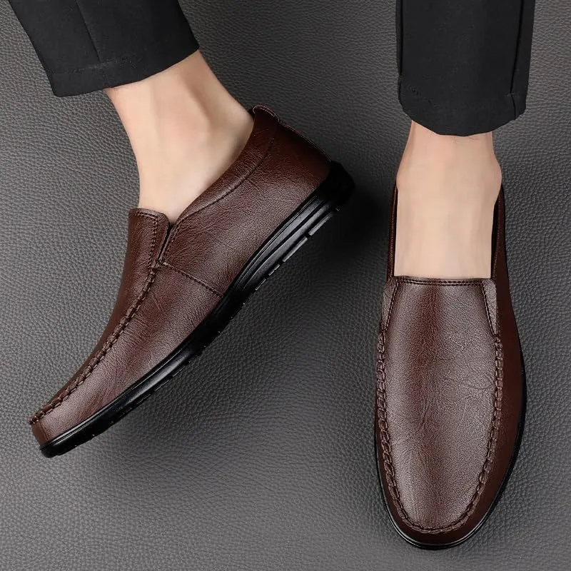 New Men's Loafers Round Toe Vegan Leather Breathable Loafer Shoes Flat Heel Lightweight Comfortable Party Wedding Slip-on