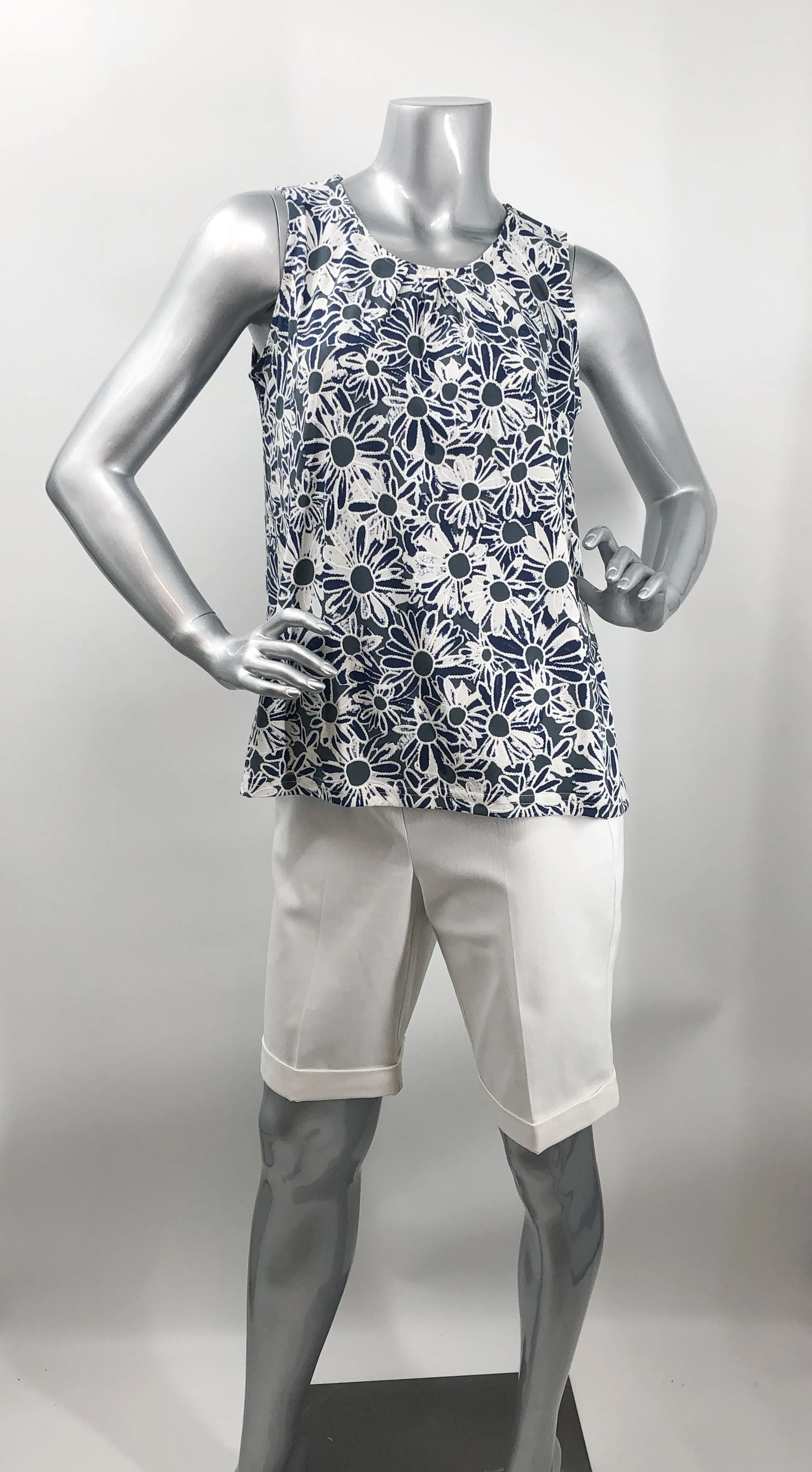 WAVERLY WHITE BERMUDA SHORT - FRANK LYMAN 221602