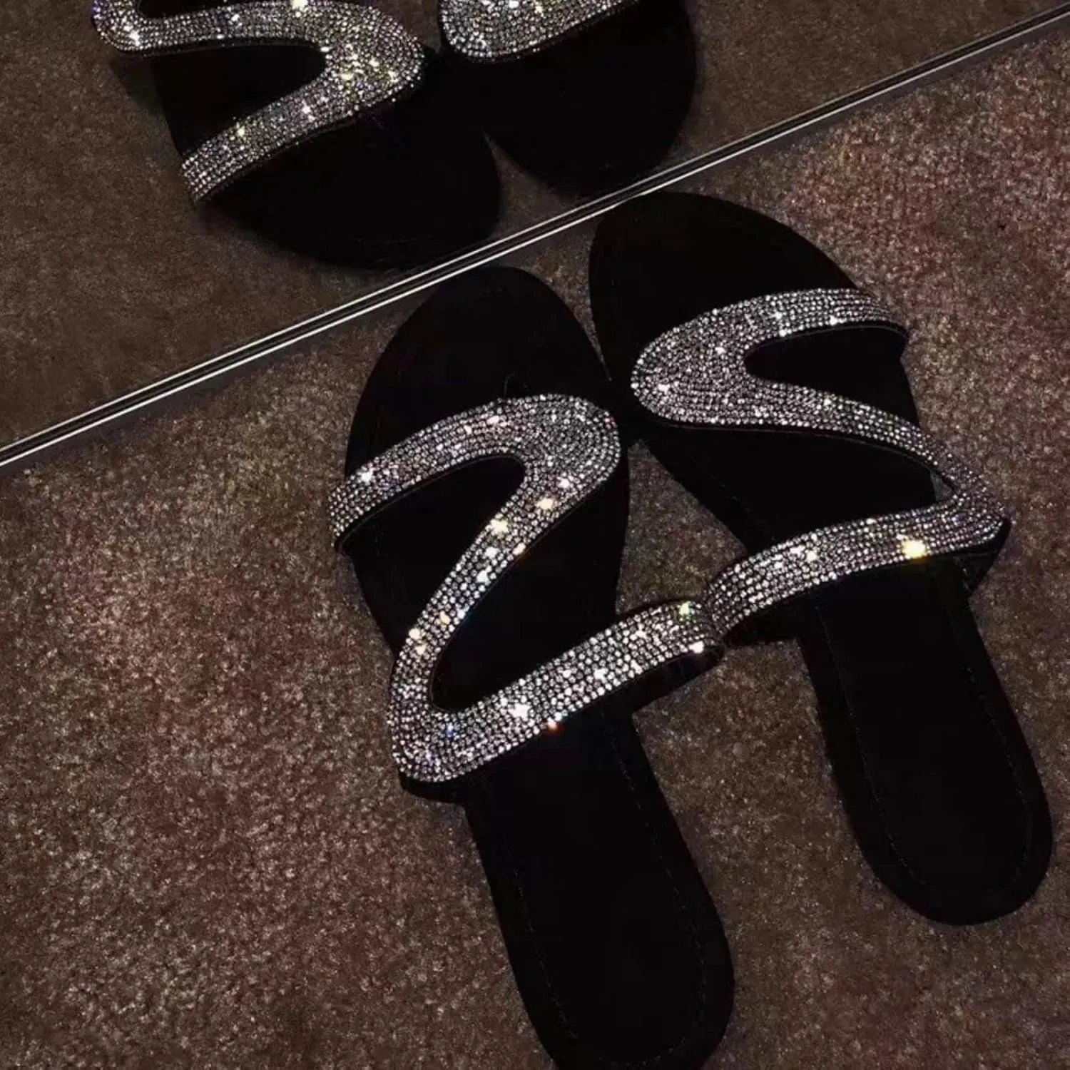 Wide Width Sandals for Women Dressy Comfy Platform Flat Open Toe Casual Summer Slippers Comfortable Rhinestone Beaded Sparkly Bling Sandal Gladiator Beach Travel Fashion Slipper Flip Flops